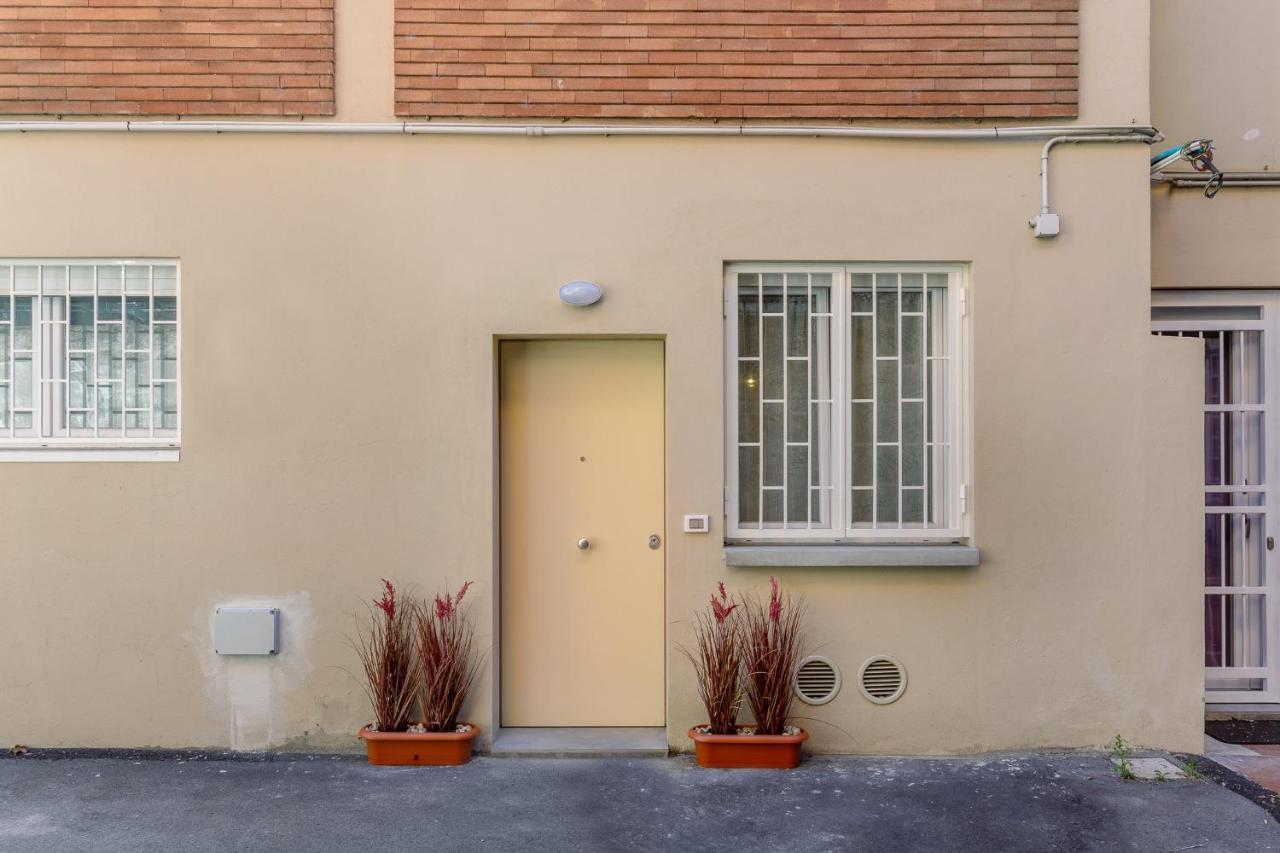 San Donato Fiere Essential Apartment W/Parking Bologna Buitenkant foto